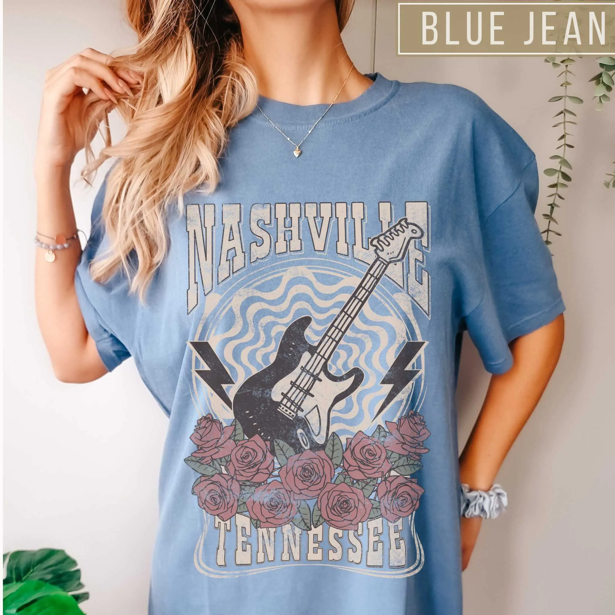 Nashville Tennessee Retro Guitar Comfort Colors Graphic T-Shirt